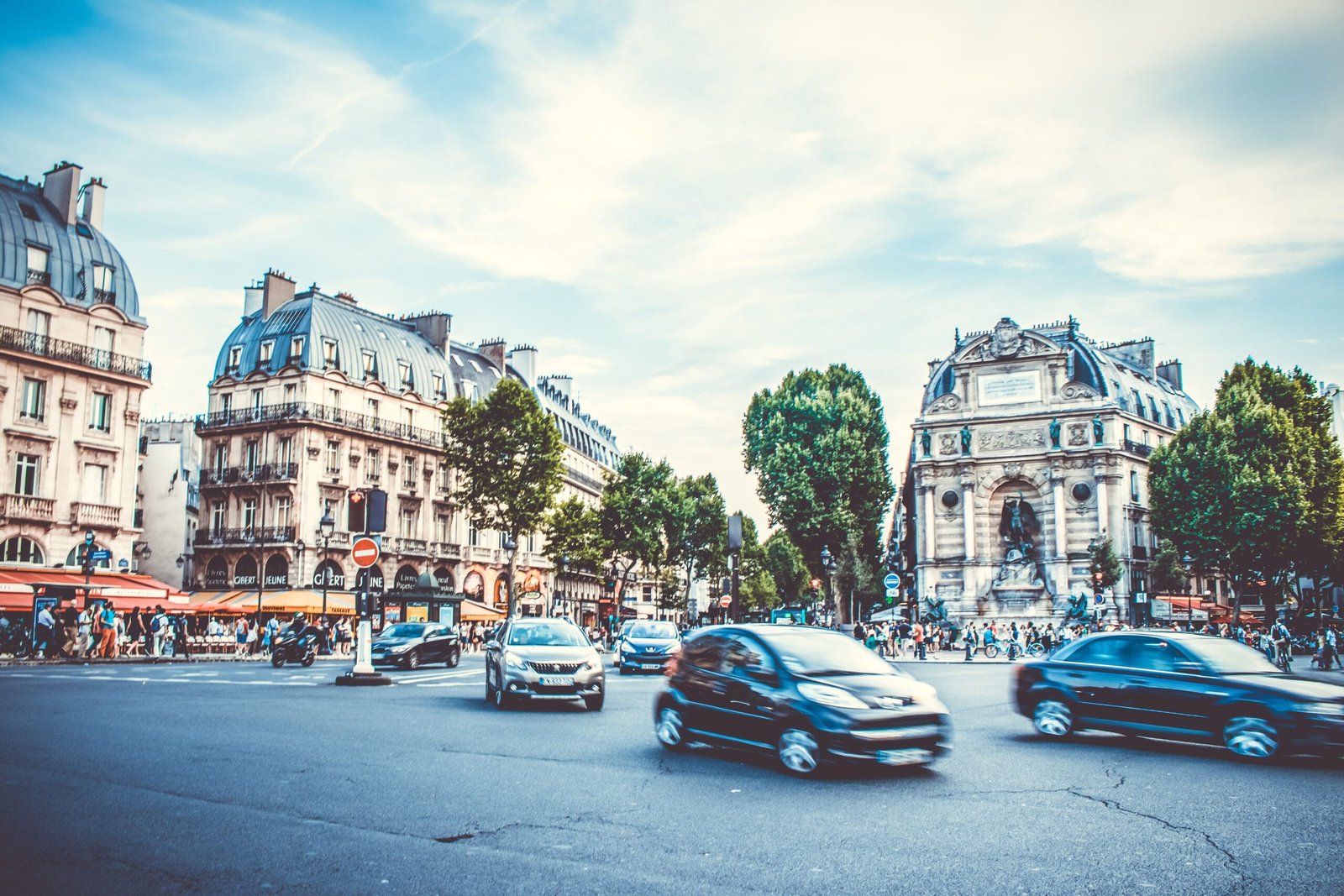 Consider a car for day trips, but stay flexible in the city
