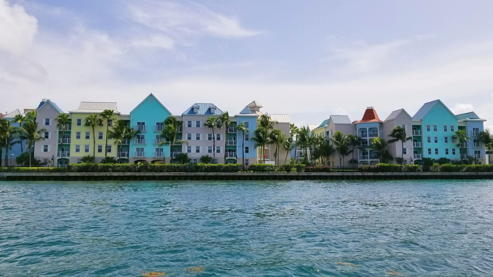 Consider pairing Nassau with a local day tour by preference