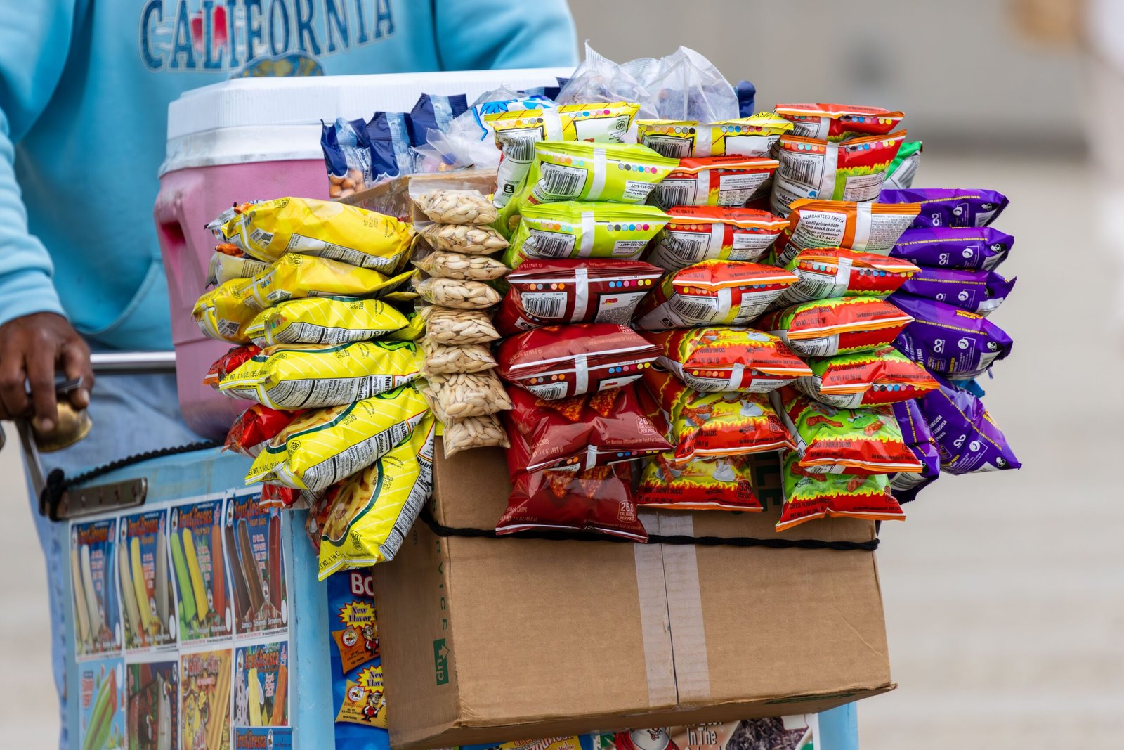 Offer a snack kit for museum gaps