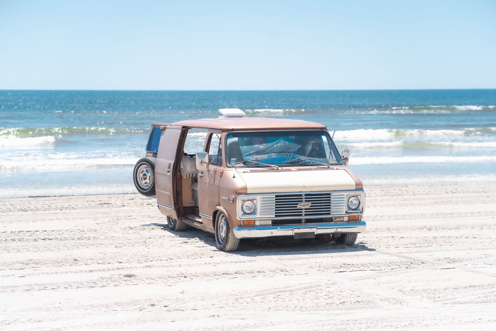 Packing smart for a coastal trip