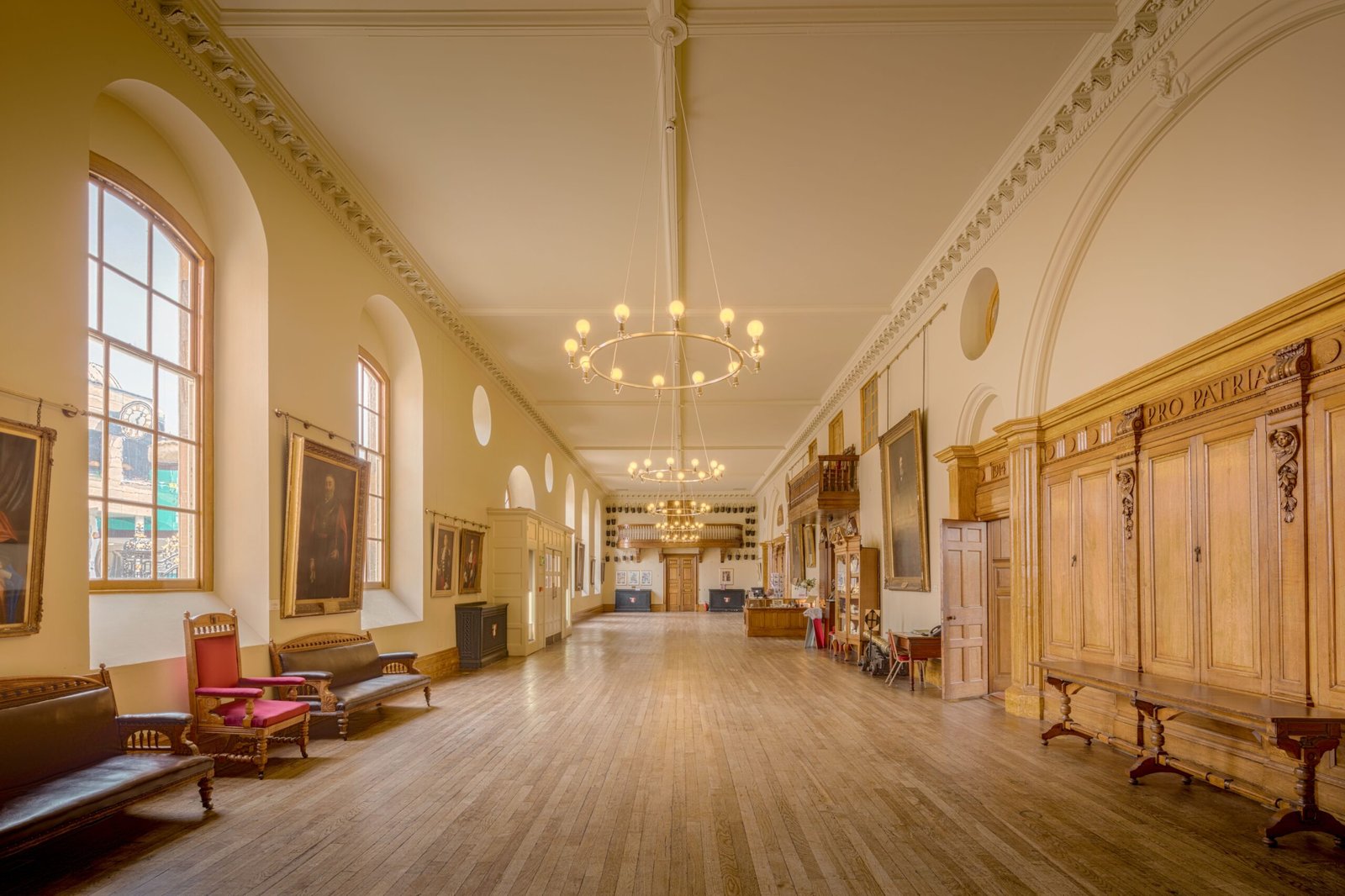 Do at least one museum or house tour