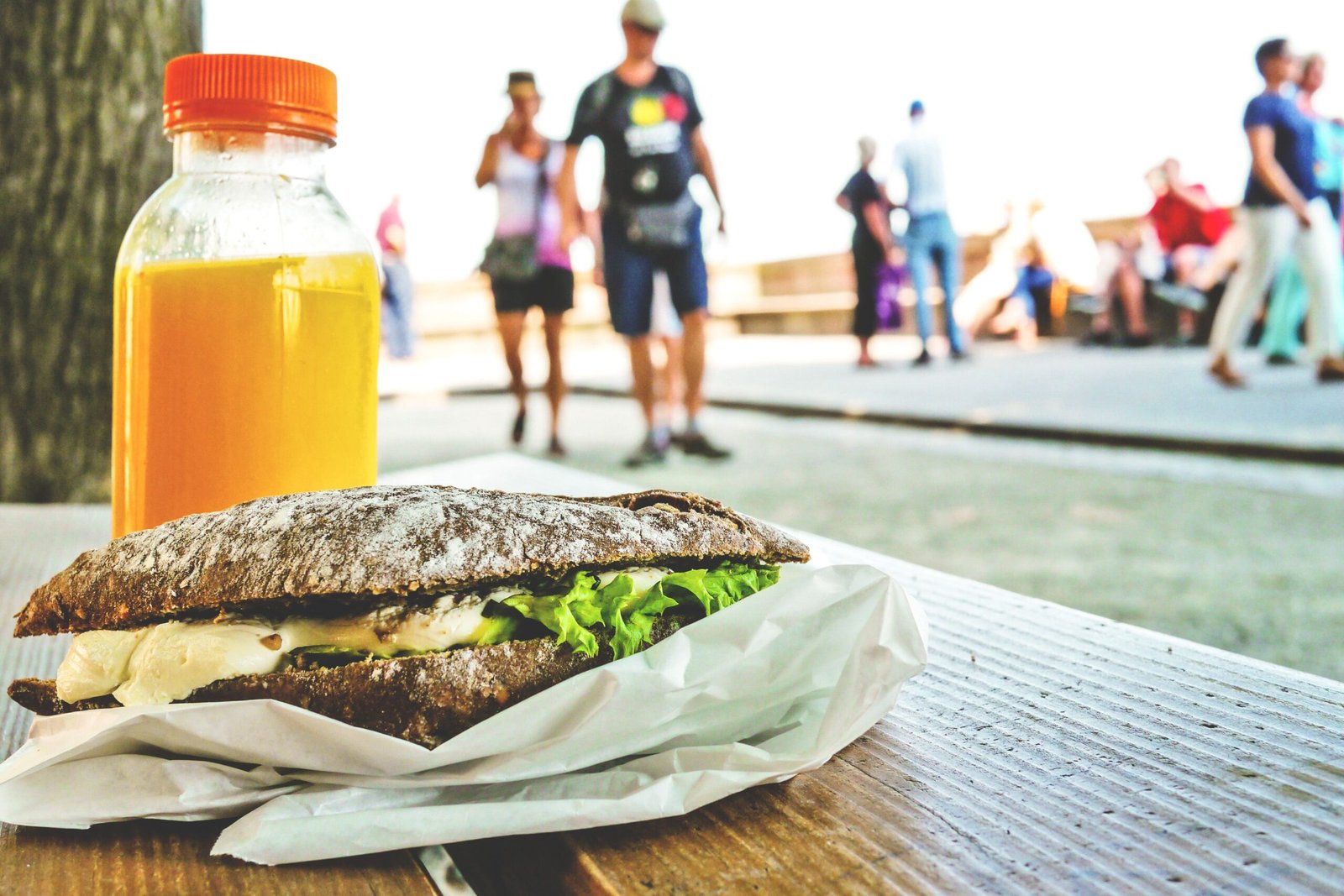 Take a food-and-drink walk with a clear meeting point