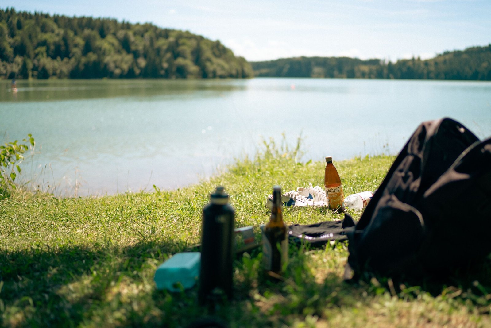 Try a budget-friendly lake picnic