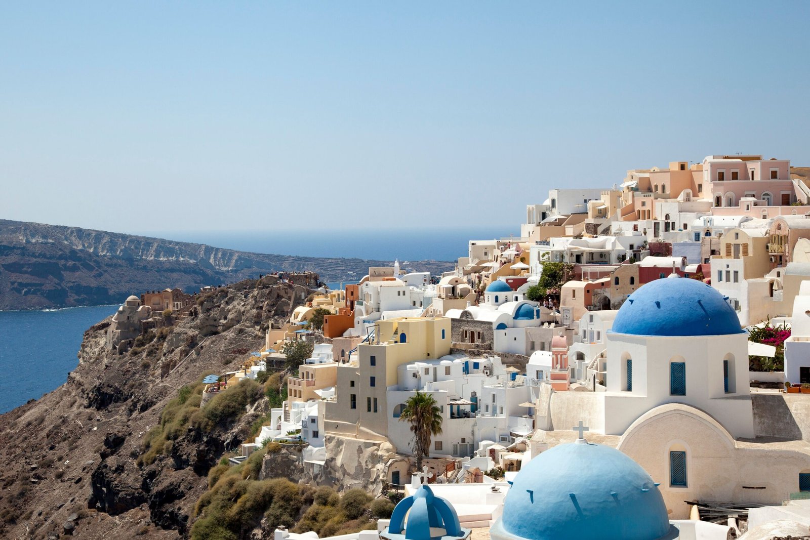 Walk the caldera path from Fira to Oia