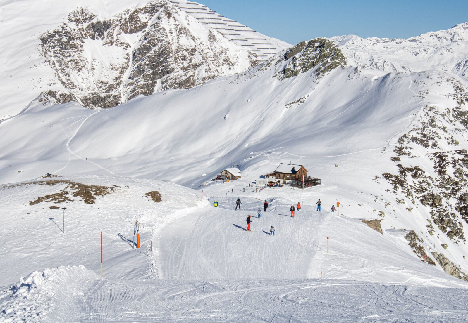 Consider winter for skiing and a cozy town atmosphere