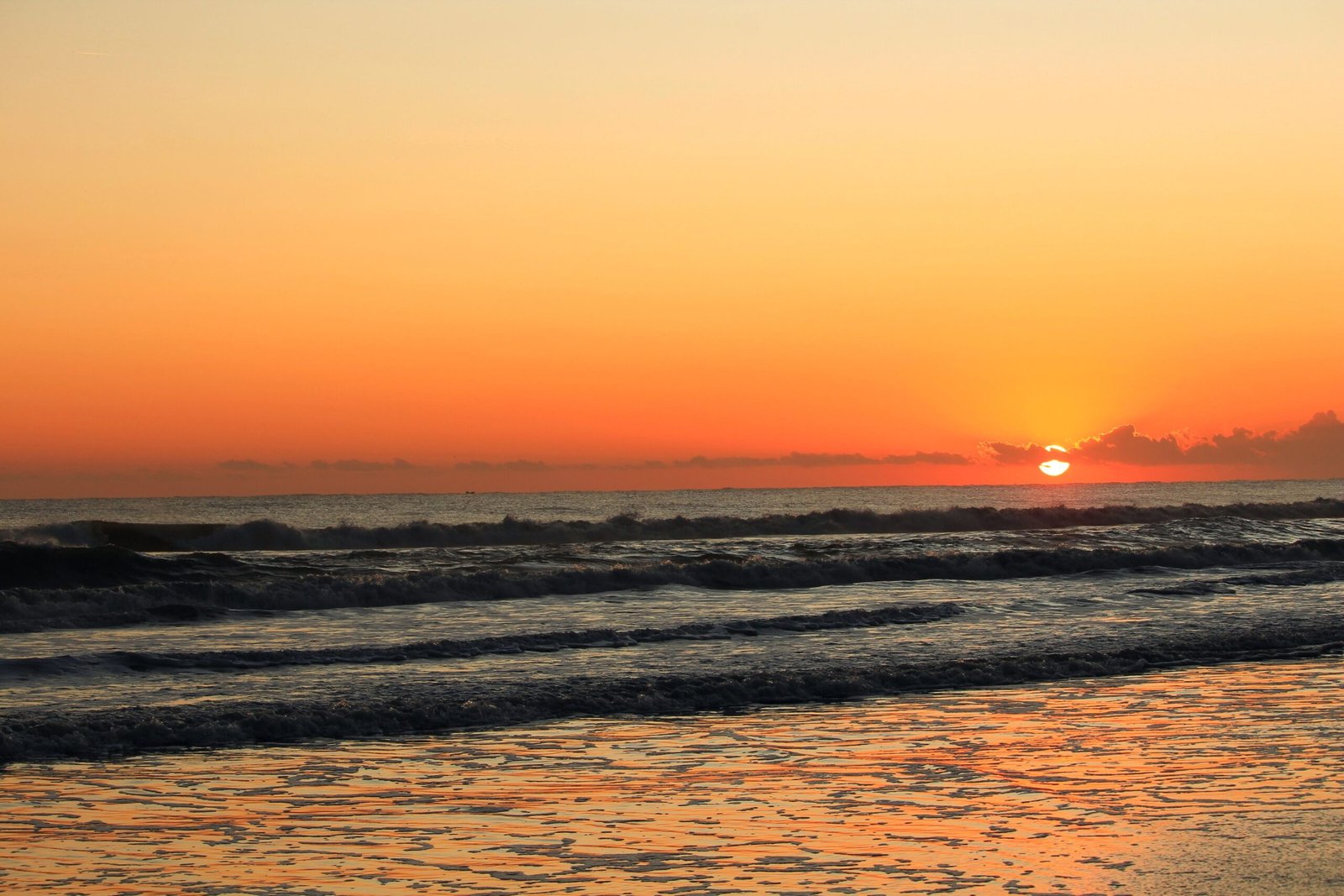 Start with sunrise on Jacksonville Beach