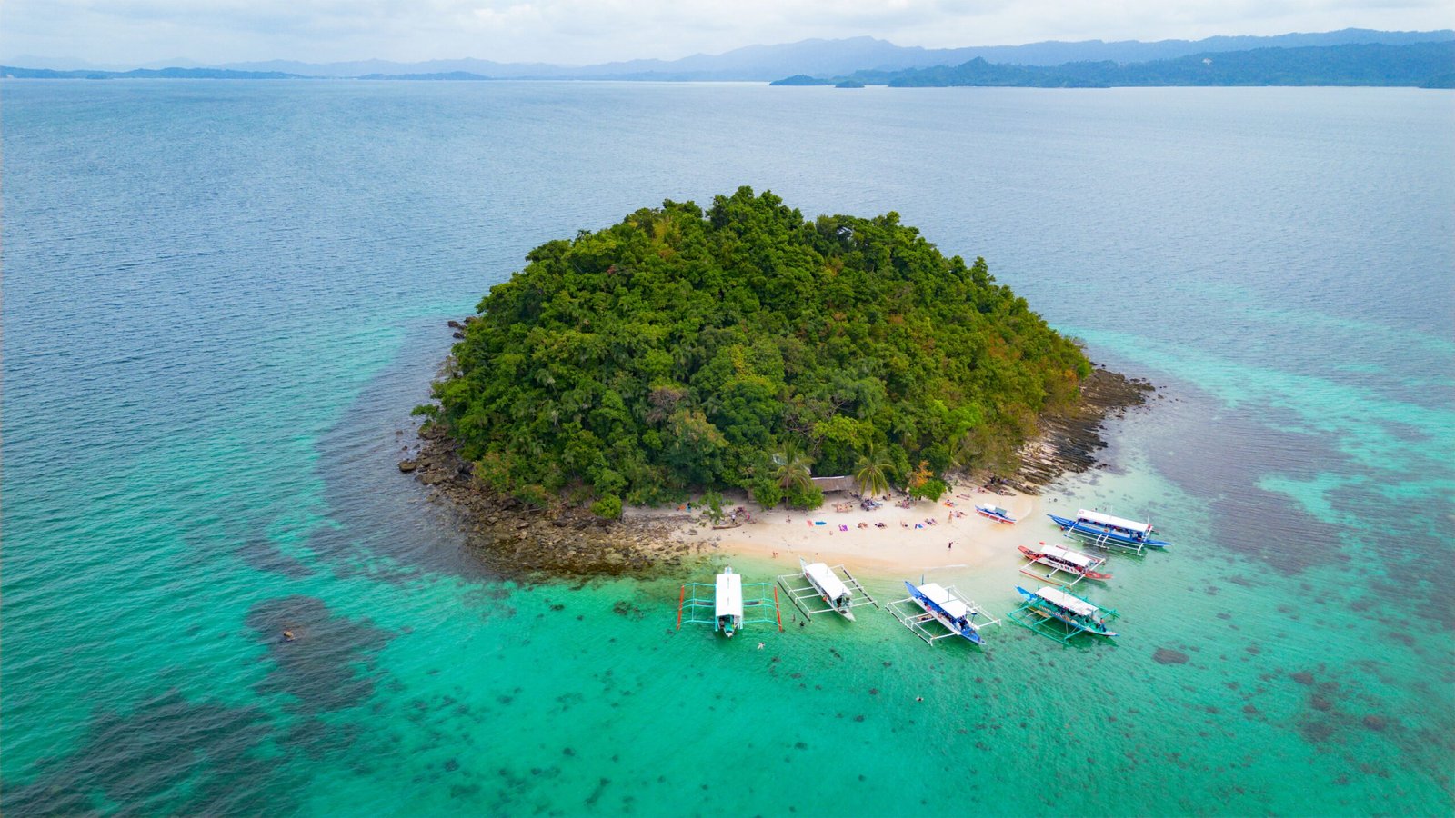 Plan your days around the island layout
