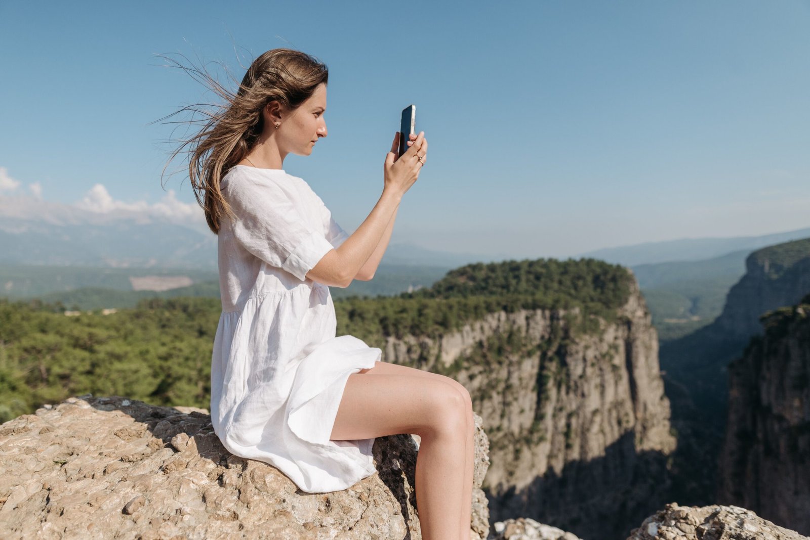Take advantage of free or low-cost viewpoints