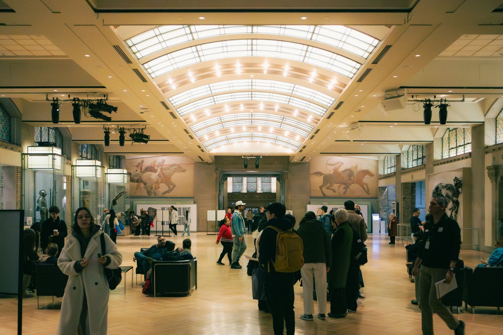 Choose free museum-adjacent areas even if you pay later
