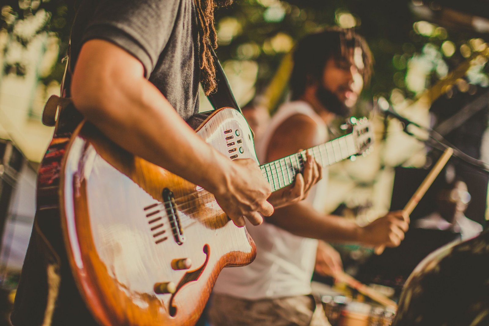 Try a weekend market or craft-friendly stop if available