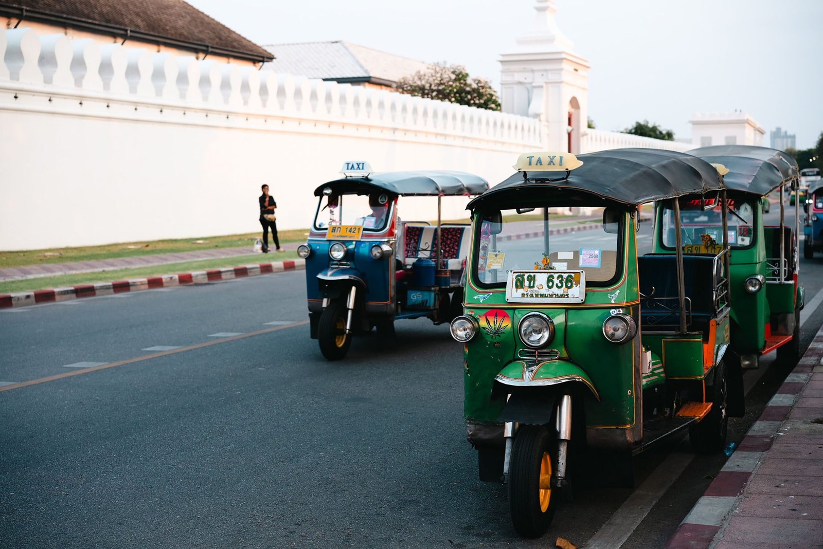 Get comfortable with tuk-tuks, but use them wisely