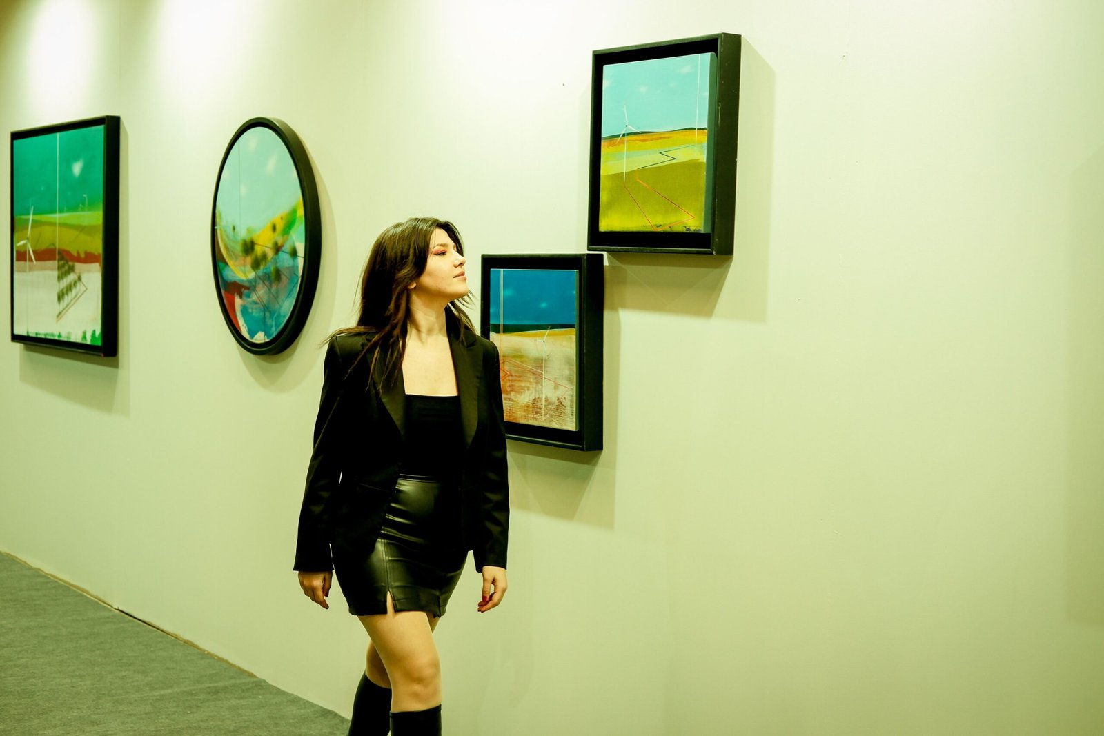 Visit art and local culture spots when it is hot or raining